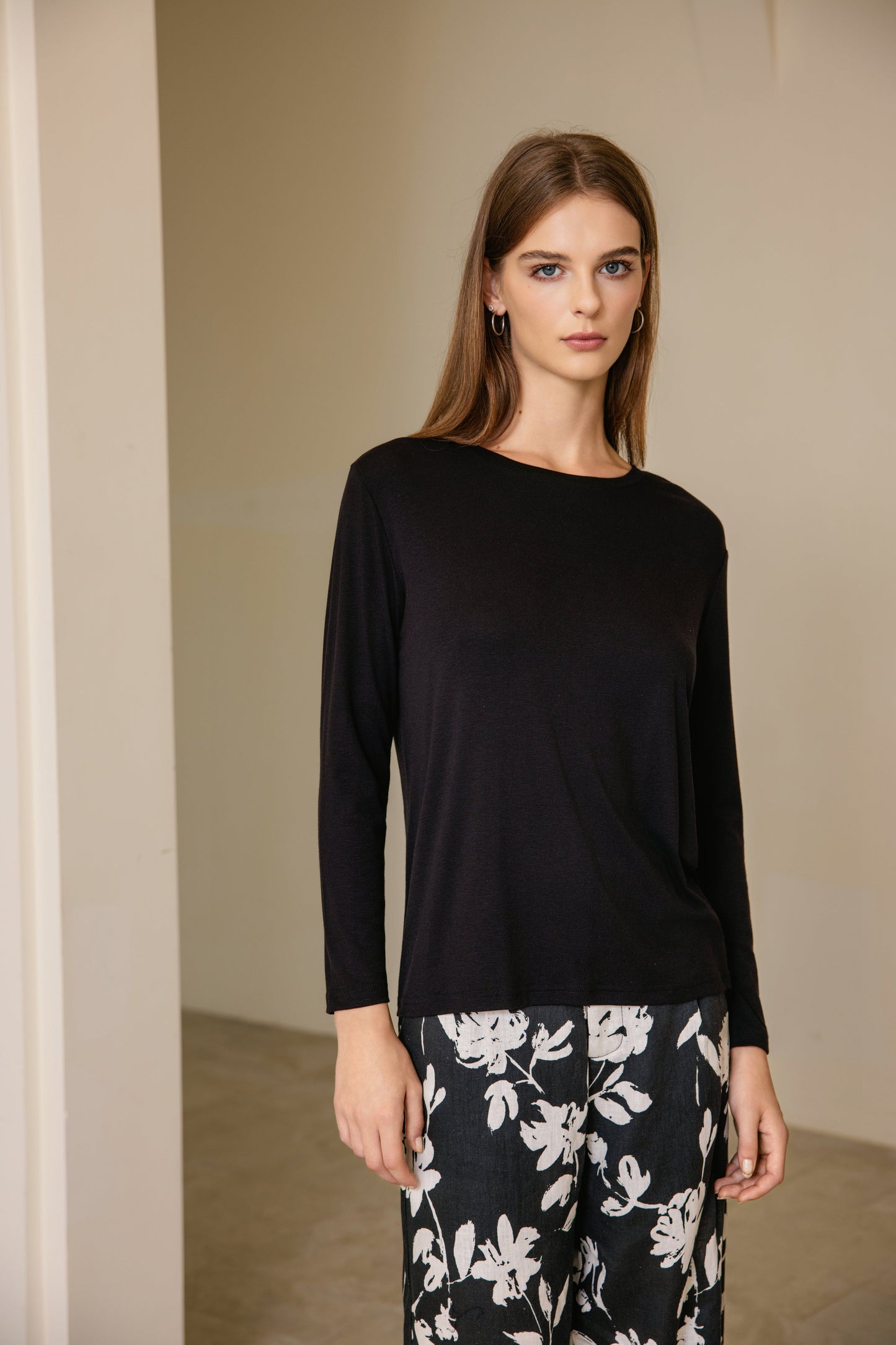25100 Long Sleeve T-Shirt