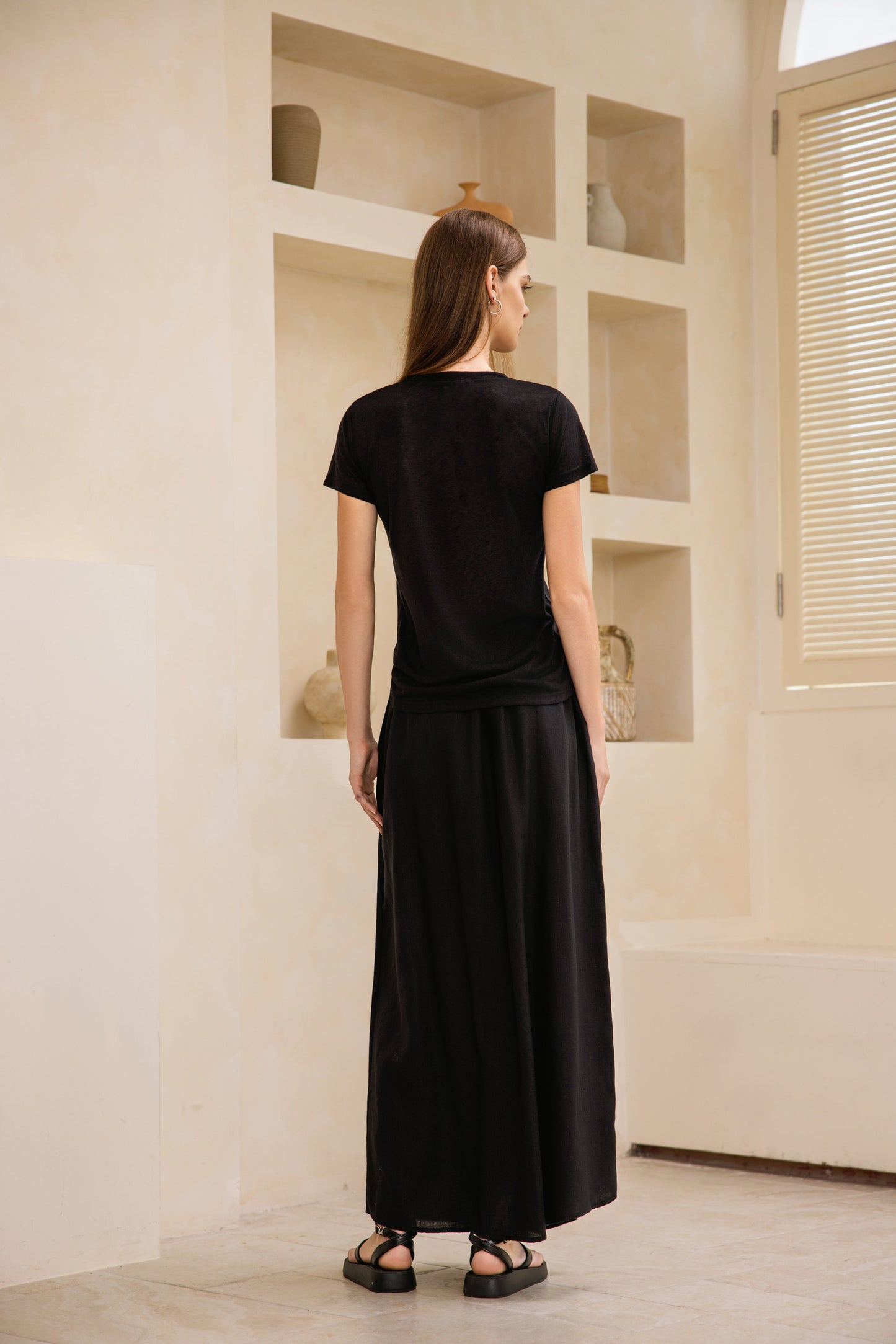 25192R Short-sleeved linen t-shirt round-neck