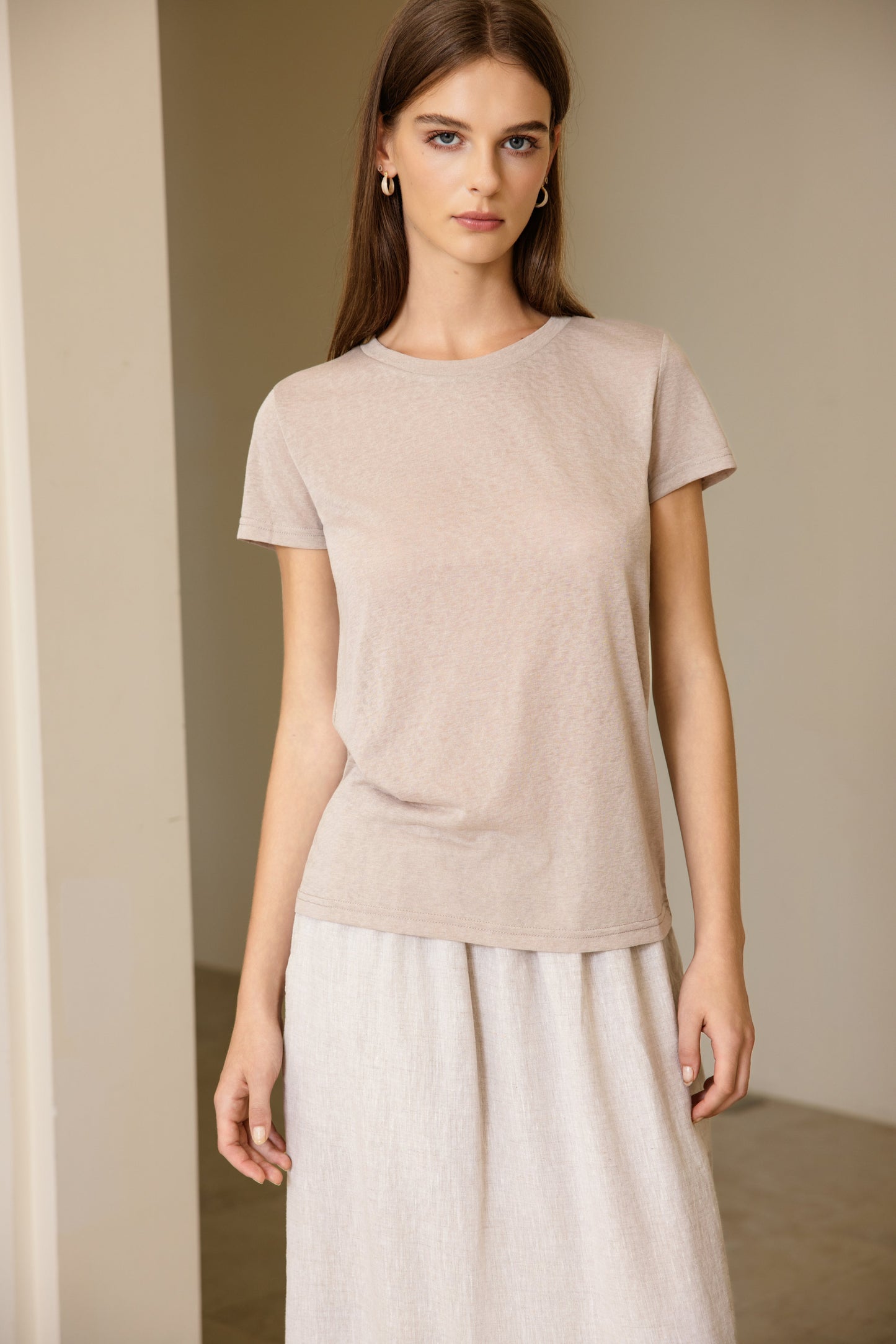 25192R Short-sleeved linen t-shirt round-neck
