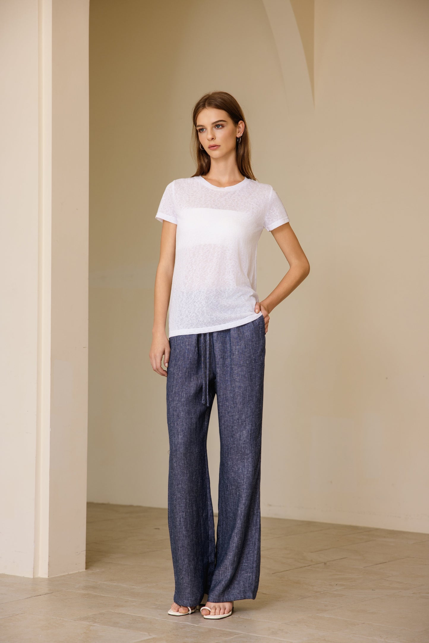 25192R Short-sleeved linen t-shirt round-neck