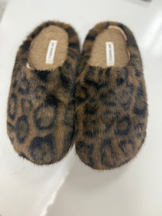 26176 Slippers