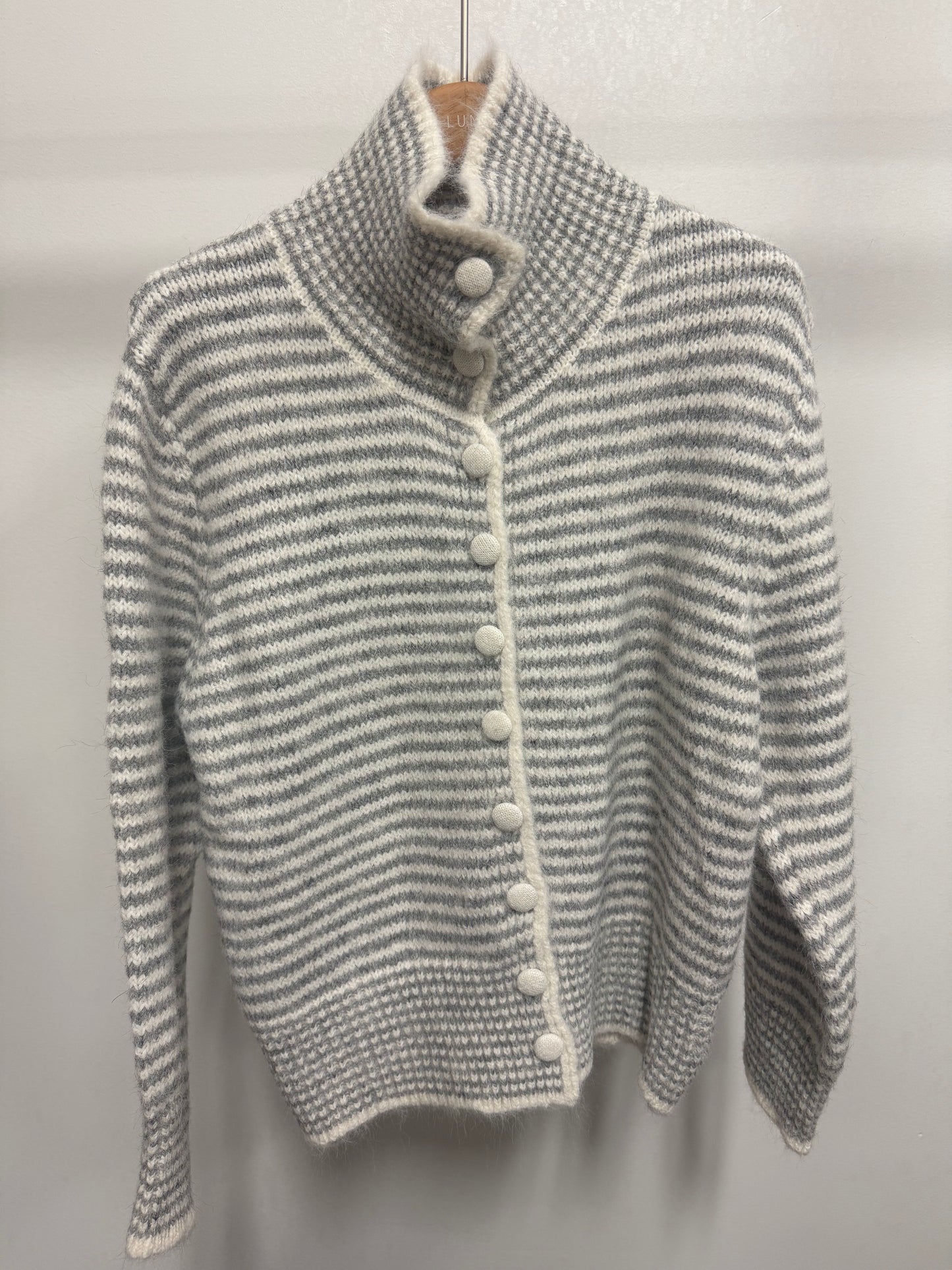 2651 Striped Peter Pan Collar Cardigan
