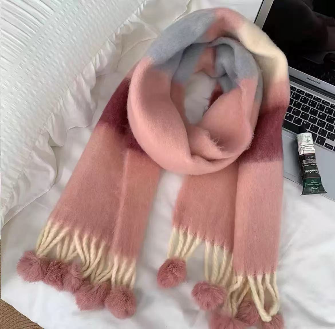 26216