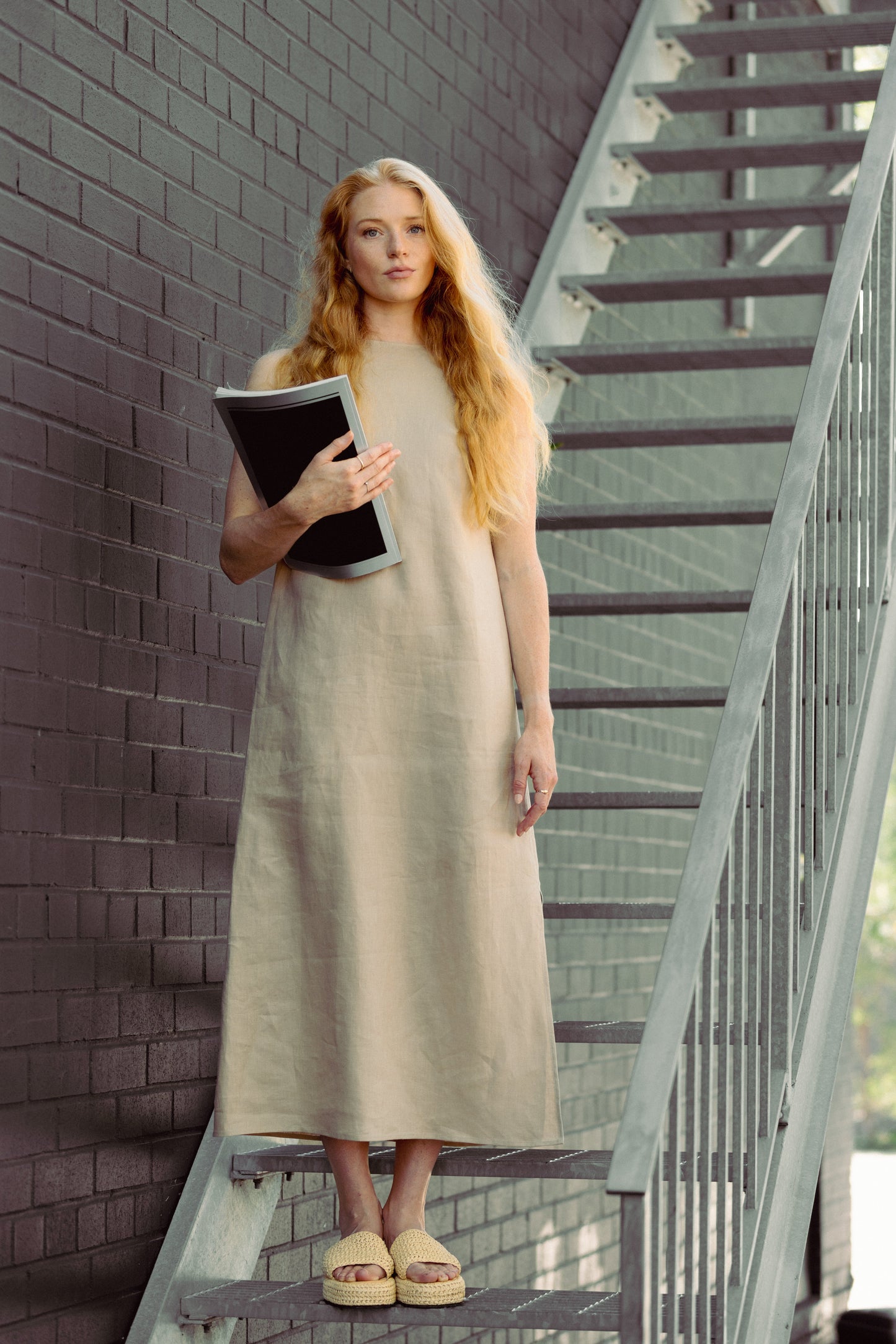 25156 Linen sleeveless Dress