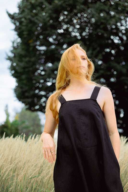 25190 Linen Black Maxi Dress